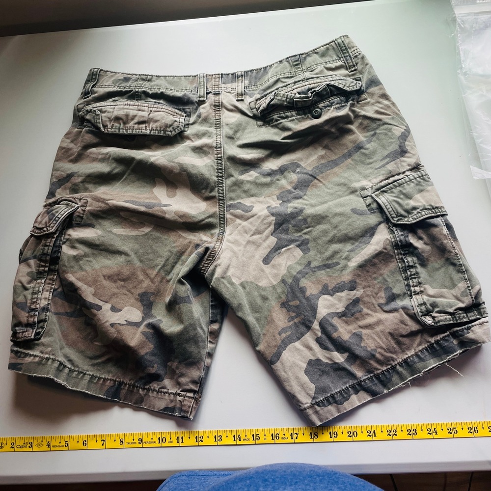 Old Navy Mens Y2K Camo Cargo Utility Tactical Shorts 36 Green Military Hiking